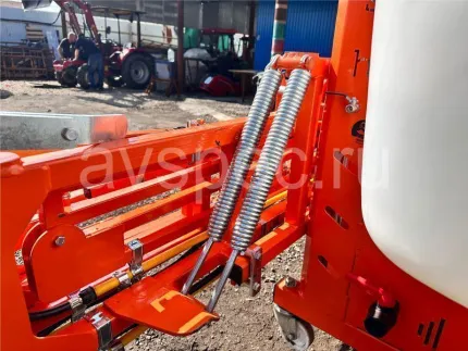 Опрыскиватель полевой навесной ELYTE 800 (MOSH)