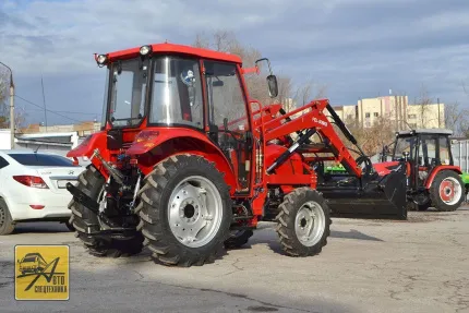 Трактор Dongfeng DF-504 с погрузчиком FEL-500